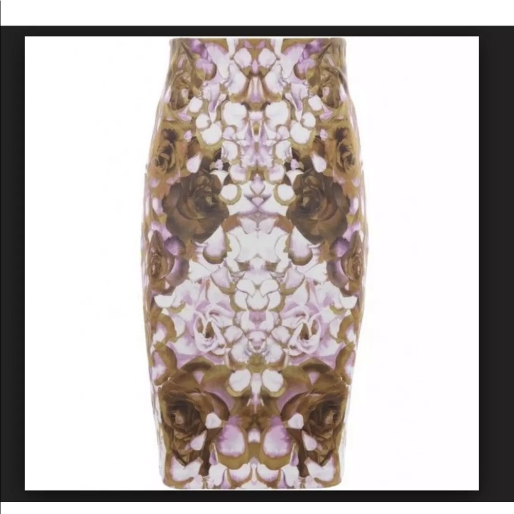 McQ by Alexander McQueen Rose Petal Skirt NOT nwt